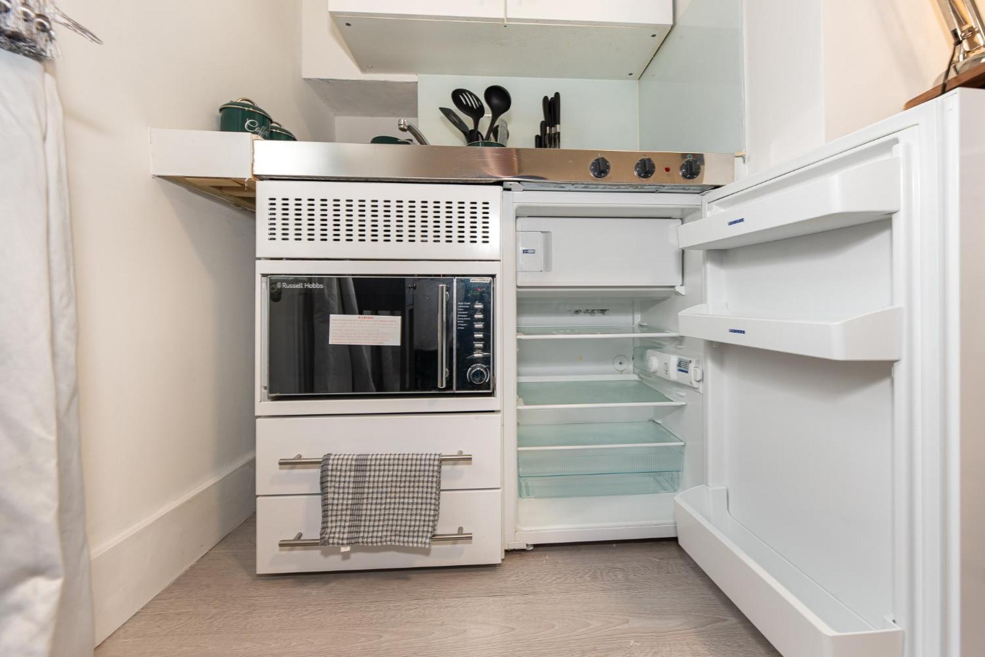 Small And Trendy Studio 3B London Luaran gambar