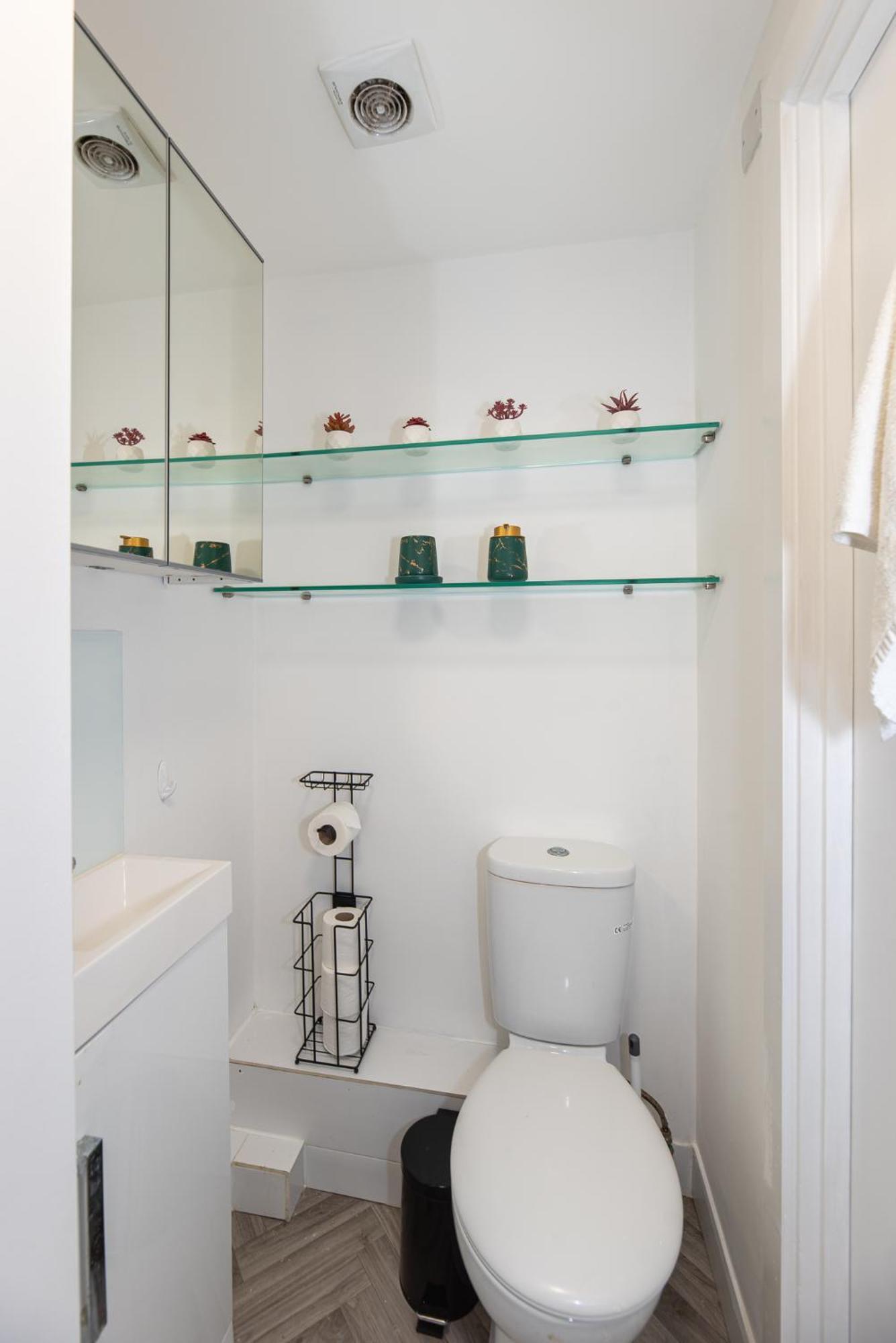 Small And Trendy Studio 3B London Luaran gambar